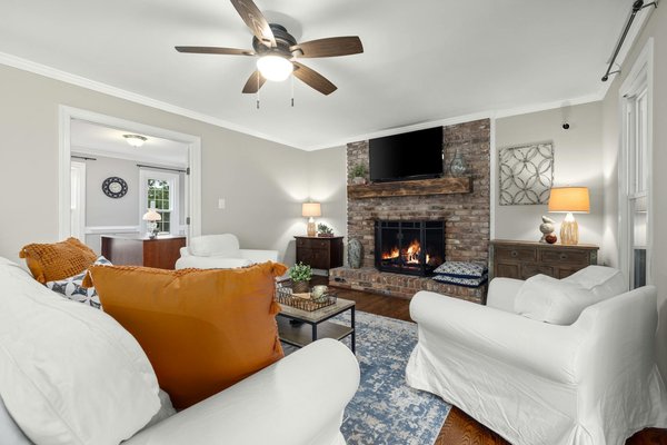 Top 10 des pièces de mobilier design à avoir chez soi